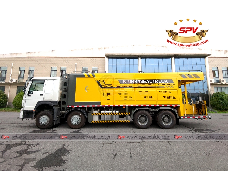 Slurry Sealing Truck Sinotruk - LS Slurry Sealing Truck Sinotruk - LS